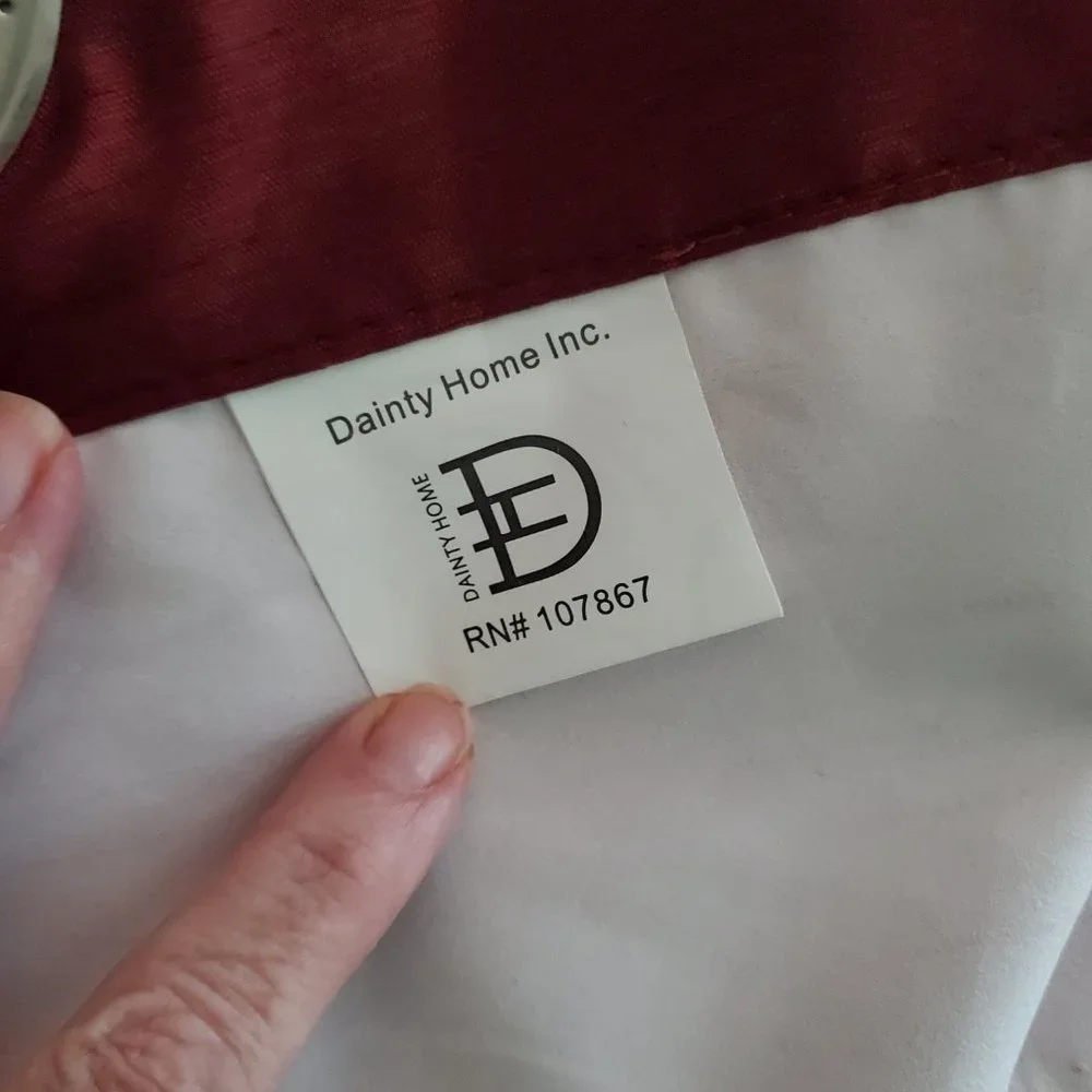 Drapes - Picture 3 of 5